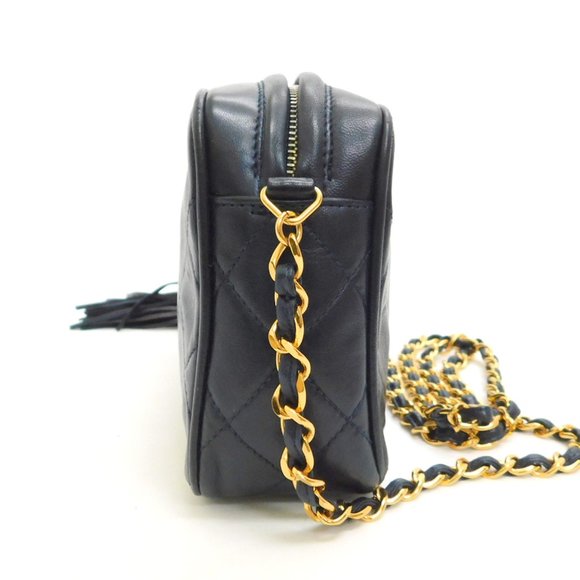 CHANEL Lamb Skin Navy Shoulder Bag! With booklet! - Picture 3 of 15